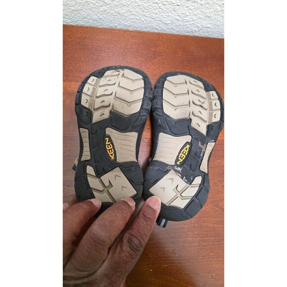 Keen Youth Blue Gray Closed Toe Hiking Sandals Adjustable Straps Size 11 - Picture 7 of 8